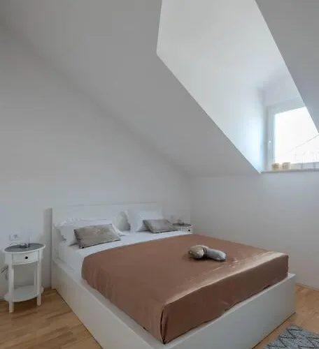 Apartman Skyline Serenity *