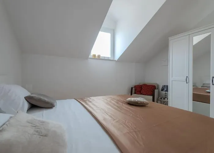 Skyline Serenity Apartman *