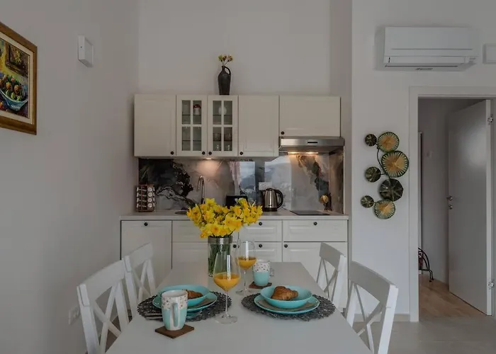 Skyline Serenity Apartman *